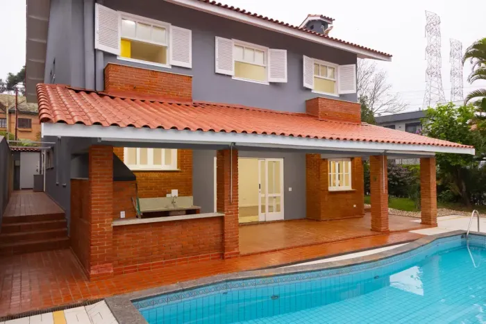 Linda casa para locação no condomínio Alphaville residencial 9