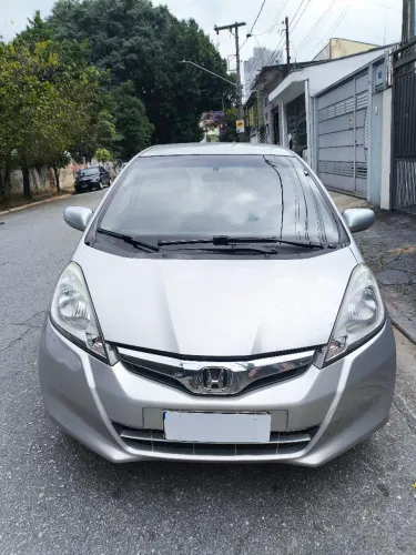 Honda Fit LX 1.4/ 1.4 Flex 8v/16v 5P Aut. 2014