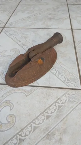 Escovão antigo lustrar piso