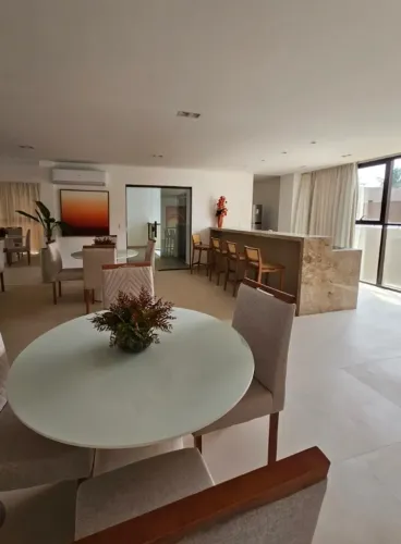 Apartamento de 03 quartos em Altiplano