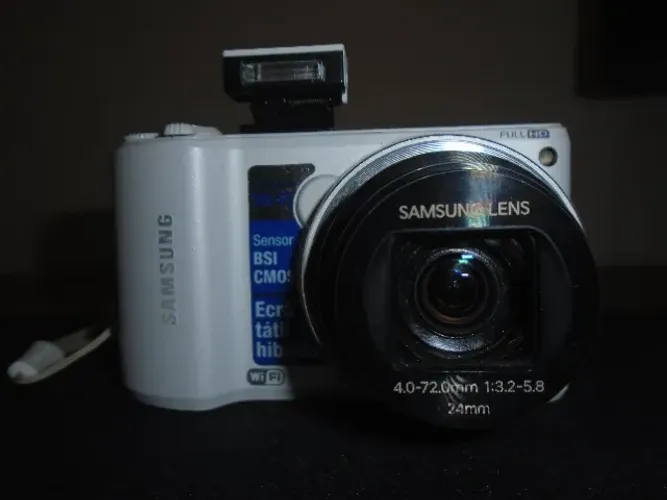 Câmera Samsung WB250F 14MP Wi-Fi + Cartão 64GB (Completa)