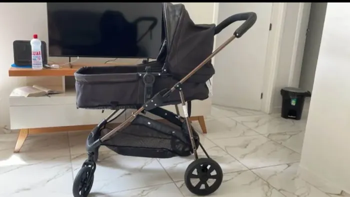 Carrinho de bebê Moisés + bebê conforto galzerano