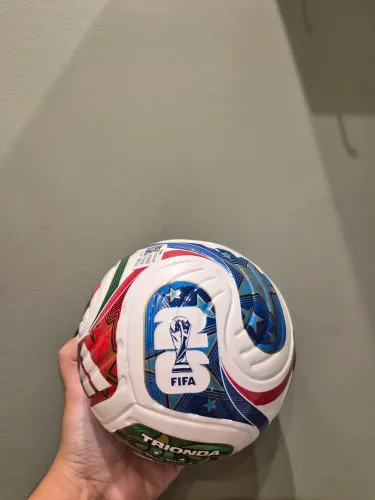 BOLA ADIDAS/FIFA - MINI