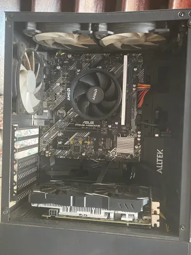PC GAMER (Rx 580 + Ryzen 5 1500x) - PRECINHO