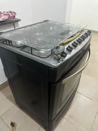 FOGÃO BRASTEMP E CAMA