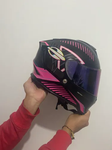 Capacete moto