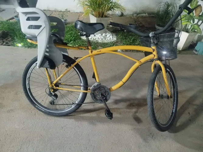 Bicicleta Praiana 18 Marchas com Cadeirinha Infantil 