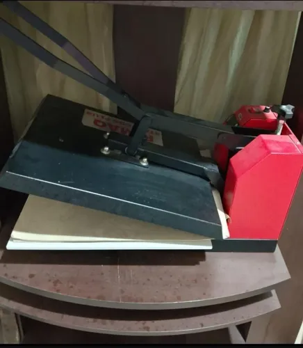 Vende-se Máquina de estampa Rimarq nova grande automática 70x40 