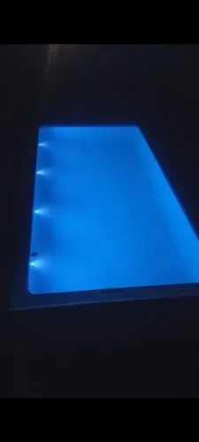 Vendo essa piscina usada medindo 4,40Lx8,40C