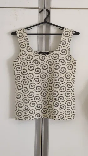 Blusa Feminina Drops de Anis de Alça Motivos em Espiral Forrada Original