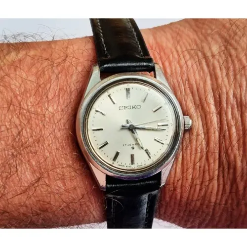 A34= ANTIGO RELOGIO SEIKO 6300 CORDA CX MÉDIA FUNCIONANDO