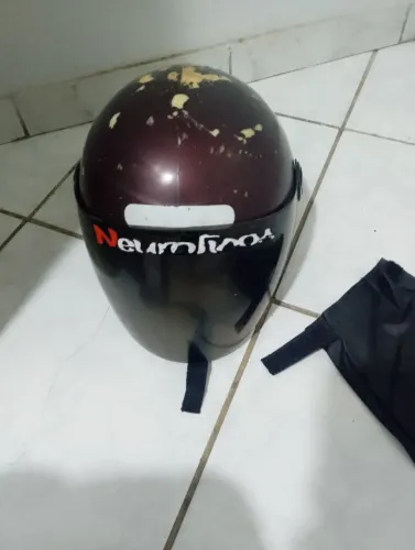 CAPACETE ABERTO + CAPA DE CHUVA "NOVA DA MARCA PIONEIRA "