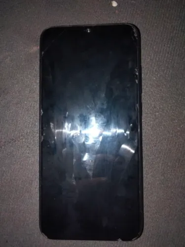 CELULAR SEMI NOVO