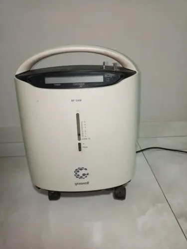 Vende-se concentrador de oxigênio 5 litros 220 volts
