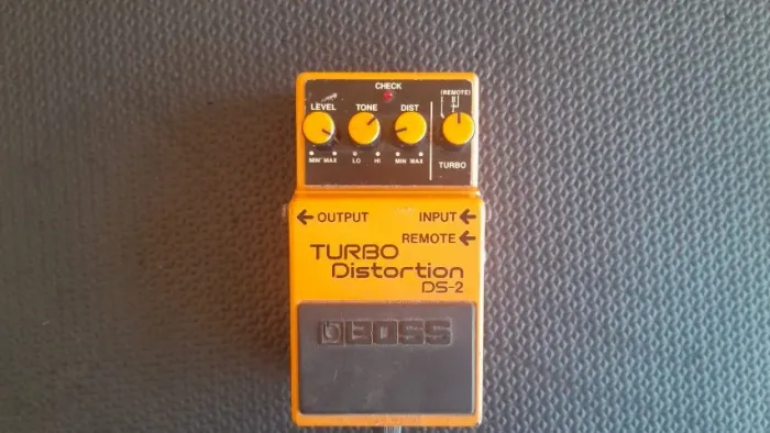 Pedal BOSS DS-2 TURBO DISTORTION (APENAS VENDA)