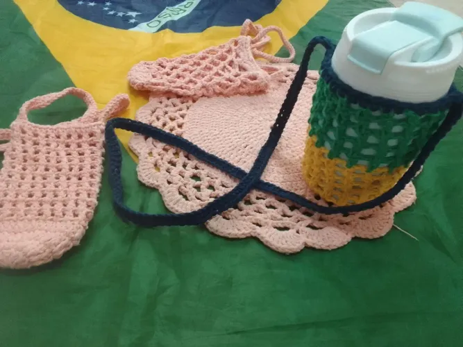 Vendo peças de crochê