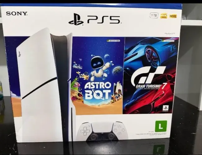 Ps5 slim 1t de memória 2 controles