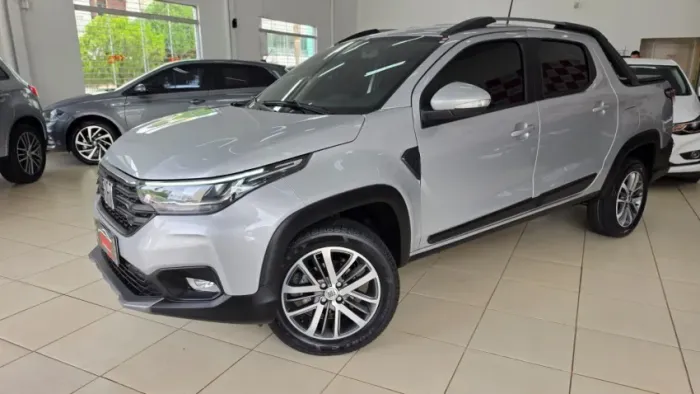 Fiat Strada Volcano 1.3 Flex 8V CD 2024