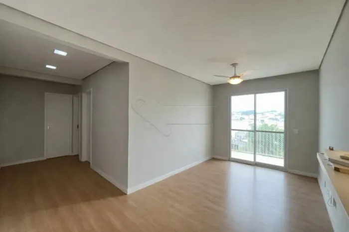 DISPONÍVEL EM BREVE - Apartamento com 02 Quartos para locação no Condominio Morar Mais - J