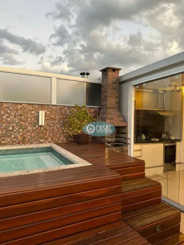 Cobertura com 03 Quarto à Venda em Maria Paula - São Gonçalo/RJ.