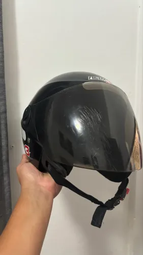 Capacete New Liberty 3 aberto 