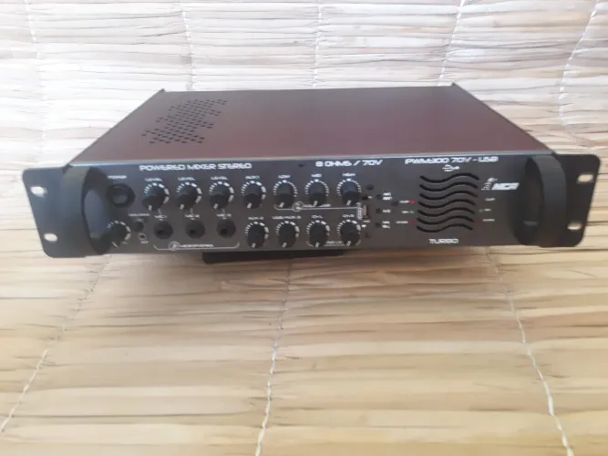 Amplificador novo no precinho $770 pra vender logo