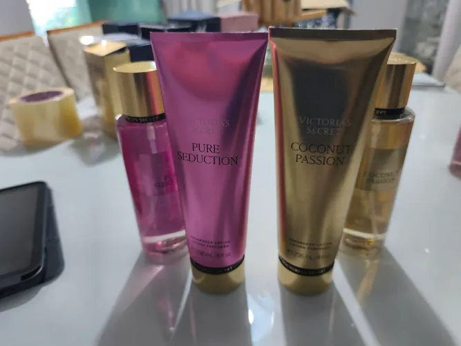 Victoria Secrets 