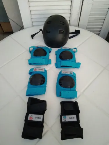 Kit de proteção Oxelo tamanho P capacete 47/52cm
