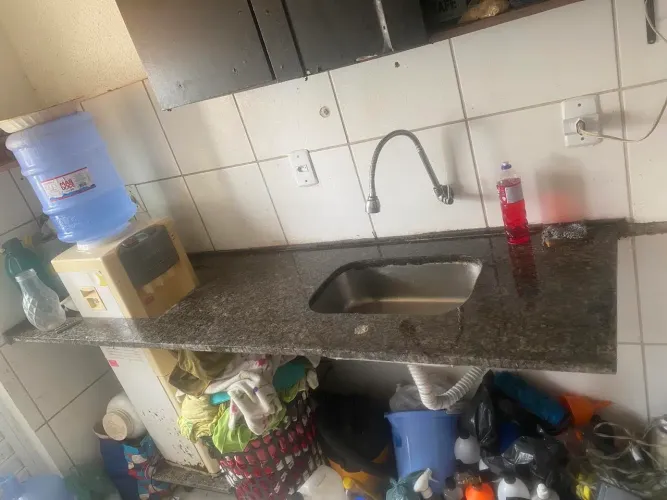 Vendo uma pedra de Mamoré