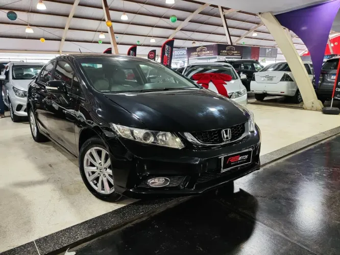 Honda Civic Sedan LXR 2.0 Flexone 16V Aut. 4P 2014