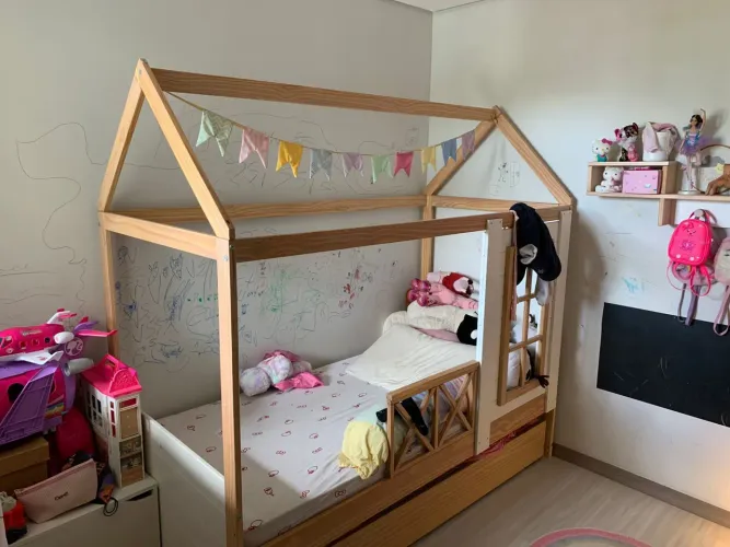 Bicama Montessoriana Casinha + 2 Colchões
