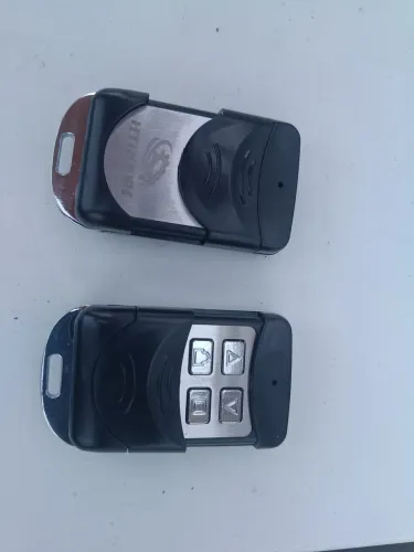 Controle analógico para portão de enrolar