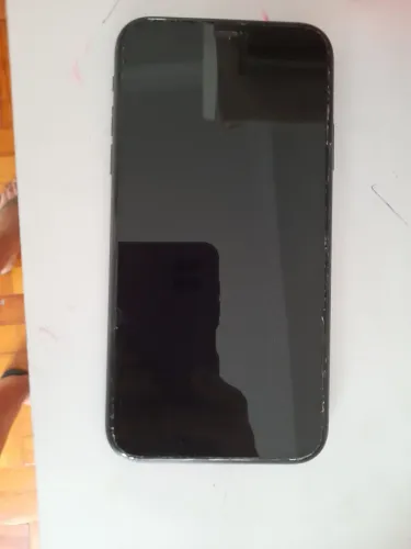 Vendo celular iphone 11