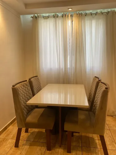 Mesa jantar 4 lugares