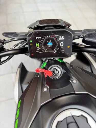 Kawasaki Z900