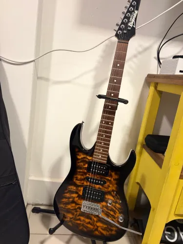 Guitarra Ibanez GIO Superstrato