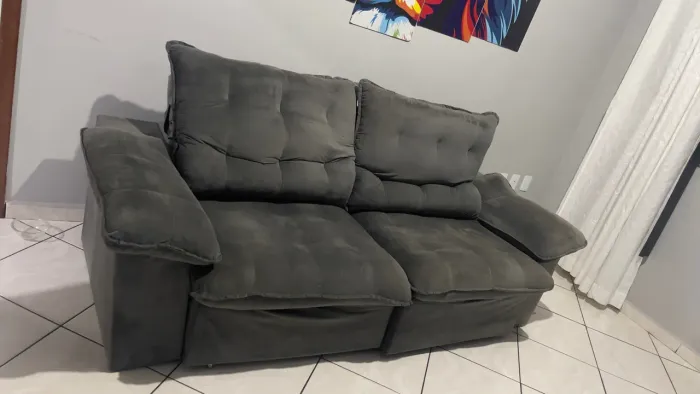 Sofá retrátil com espuma d33