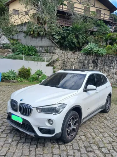 BMW X1 Sdrive 20I X-line 2.0 TB Active Flex 2018