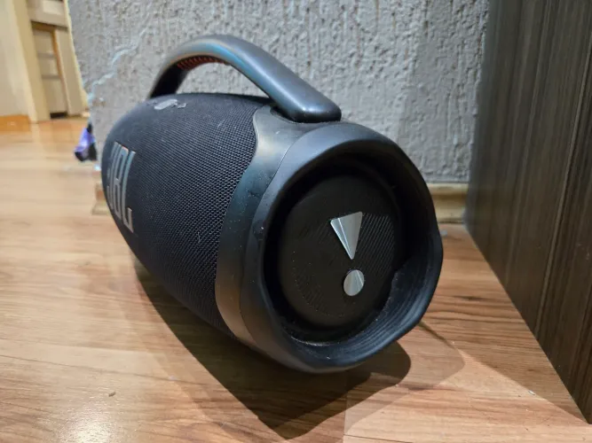 Jbl boombox 3 + case estado de  nova