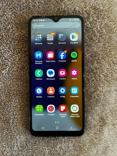 Moto Eplus 64gb trincado