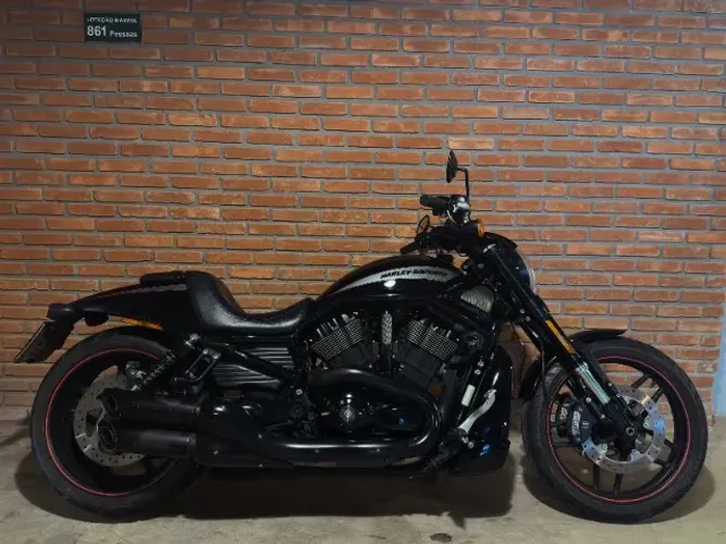 HARLEY-DAVIDSON NIGHT ROD SPECIAL