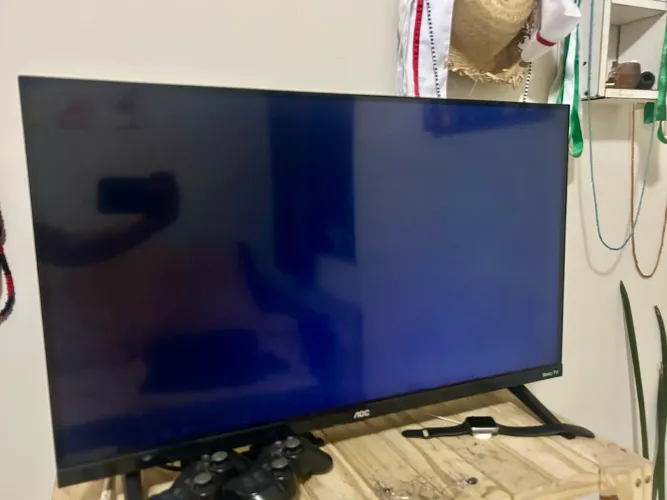 Smart TV 32 HD LED AOC- Wi-Fi 3 HDMI 1 USB