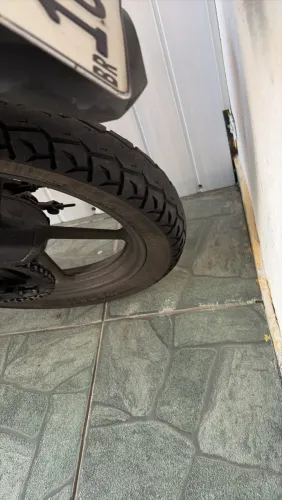 Vende YBR 125 ED ano 2014 com freio a disco e partida elétrica