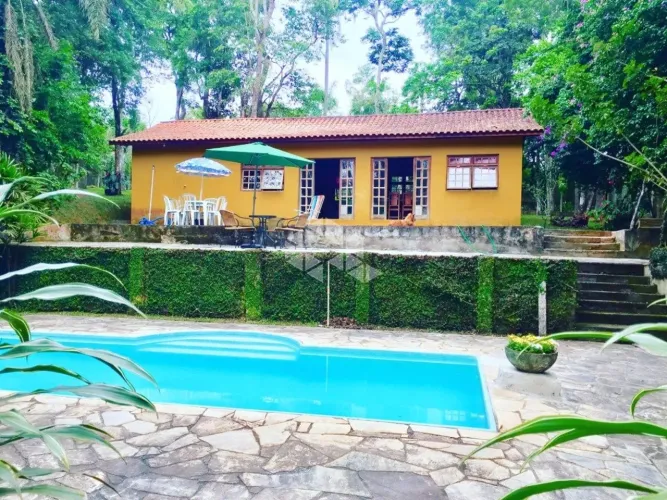 Sítio à Venda em Cotia com 3.200m2 por R$550.000,00