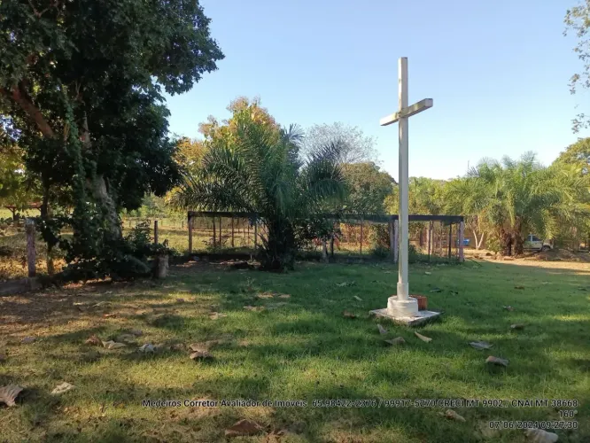 Sitio com 5 hectares na região do Baus, 35 minutos da capital Cuiabá MT