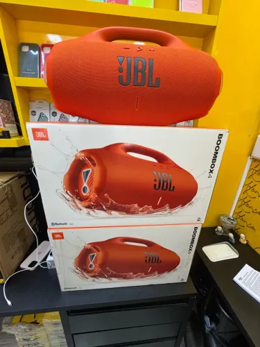 Boombox 4
