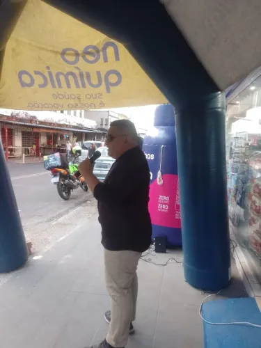 Locutor para aniversário de loja - com equipamento