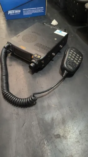 Rádio VHF YAESU FT-3000M