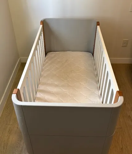 Berço Infantil BO (Evolutivo 3 em 1) com colchão 