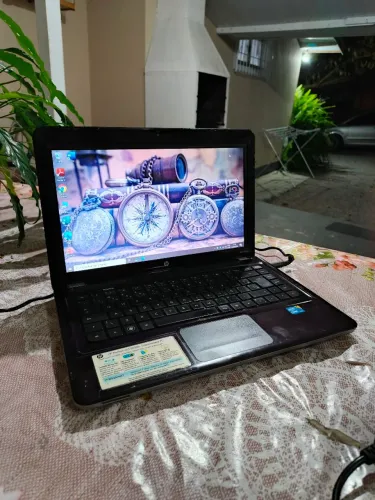 Notebook Hp dv5  i3 com 4gb memória, teclado ok, tela de 14.1 led, carregador original.